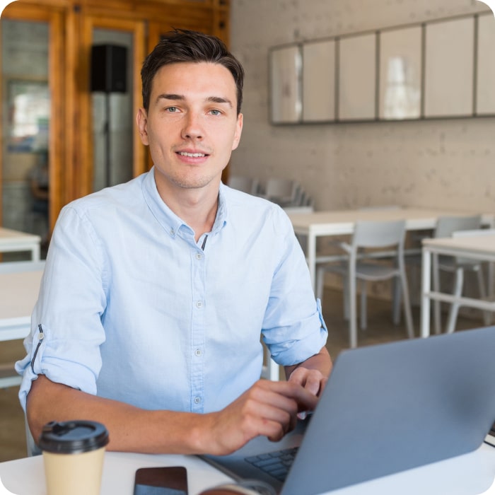Bürohilfe, Bürokraft, Büroaushilfe, Teamassistenz, Support-Mitarbeiter, Mitarbeiter im Customer-Service